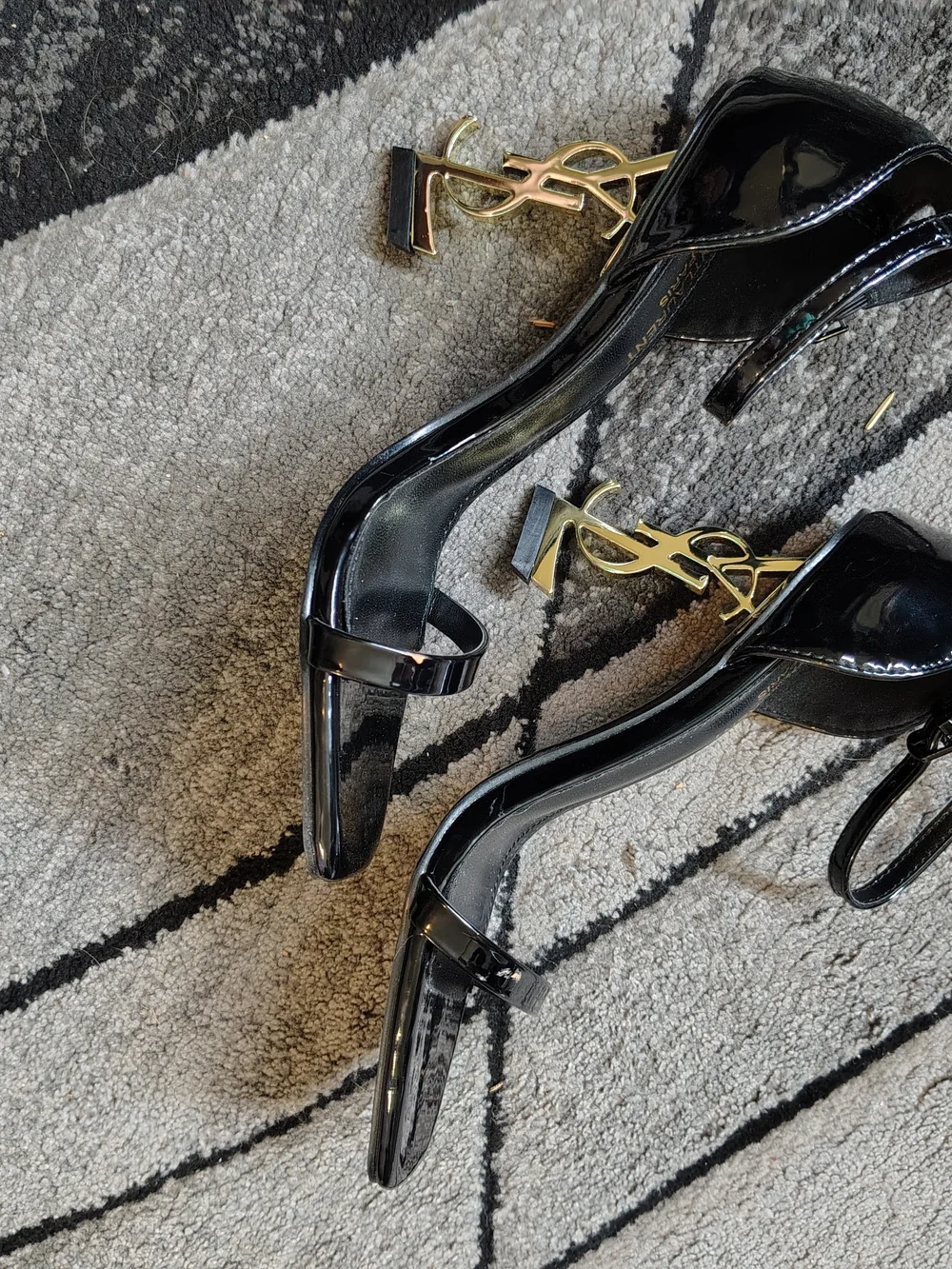 Saint Laurent Black Patent Opyum Logo Heel Sandals - Picture 3 of 10